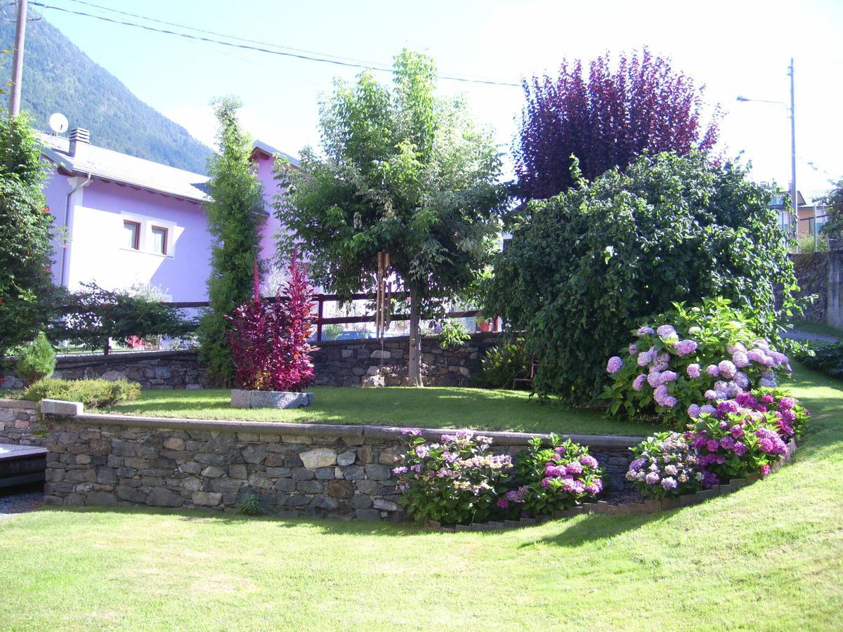 Villa La casa rosa Sernio Exterior foto